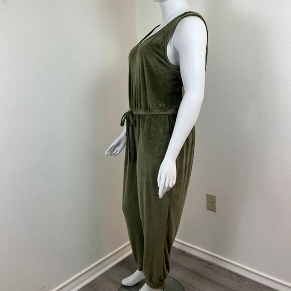 Derek Heart Womens Size 3X Green Velvet Tank Jogger Sleeveless NEW Jumpsuit - Picture 6 of 12